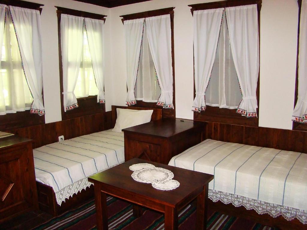 Djudjeva Kyshta Hotel パナギュリシテ 部屋 写真