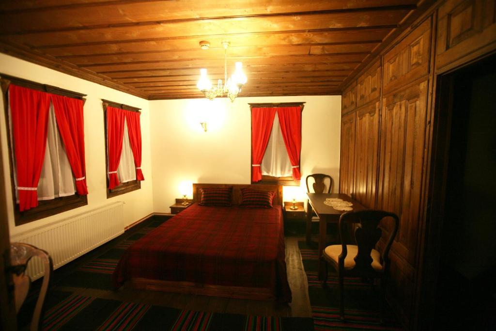 Djudjeva Kyshta Hotel パナギュリシテ 部屋 写真