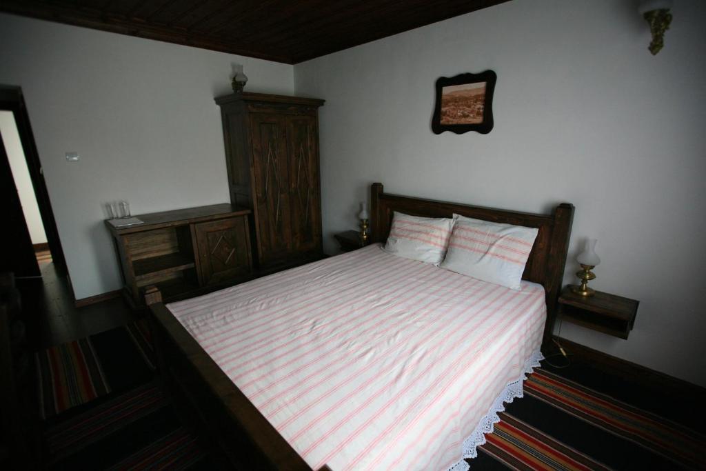 Djudjeva Kyshta Hotel パナギュリシテ 部屋 写真