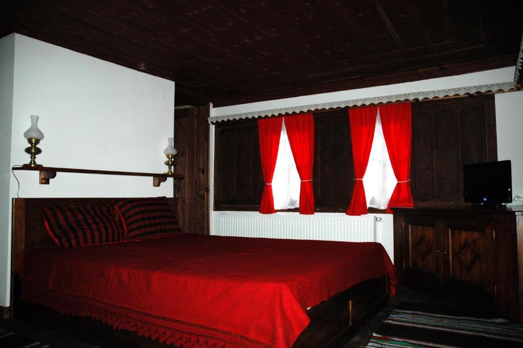 Djudjeva Kyshta Hotel パナギュリシテ 部屋 写真