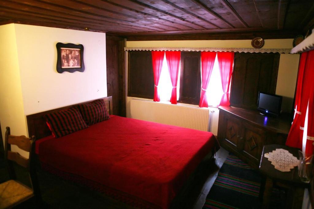 Djudjeva Kyshta Hotel パナギュリシテ 部屋 写真