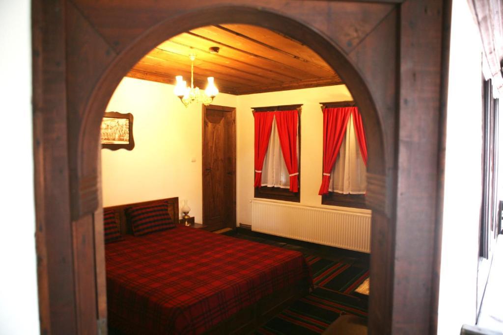 Djudjeva Kyshta Hotel パナギュリシテ 部屋 写真